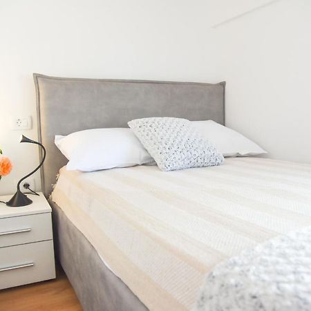 Holiday Home - Istrian Dream With Swimming Pool Peroj Esterno foto